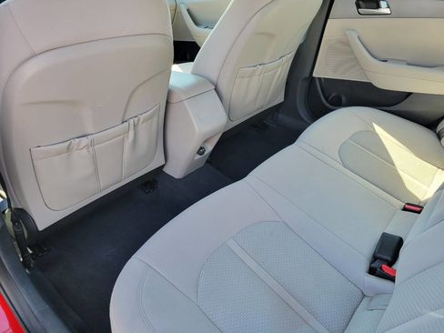 Used 2017 Hyundai Sonata SE image 21
