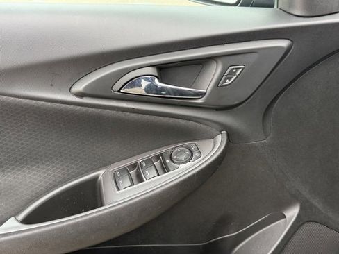 Used 2023 Chevrolet Malibu LT image 17