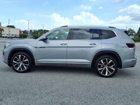 Used 2026 Volkswagen Atlas SEL Premium R-Line AWD/4WD image 4