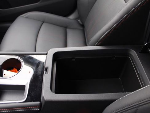 New 2025 Nissan Altima 2.5 SR image 31