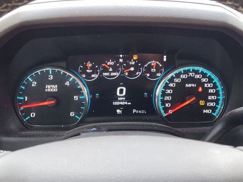 Used 2018 GMC Yukon XL Denali w/ Denali Ultimate Package AWD/4WD image 13