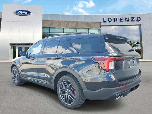 New 2026 Ford Explorer ST w/ Sun And Sound Package image 6