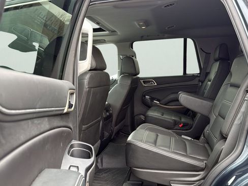Used 2019 GMC Yukon Denali w/ Enhanced Security Package AWD/4WD image 23