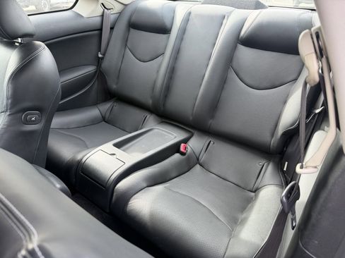 Used 2010 INFINITI G37 Journey w/ Premium Pkg image 12