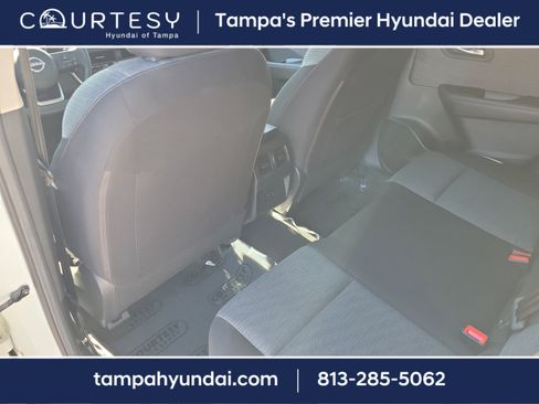 Used 2023 Nissan Rogue SV image 11