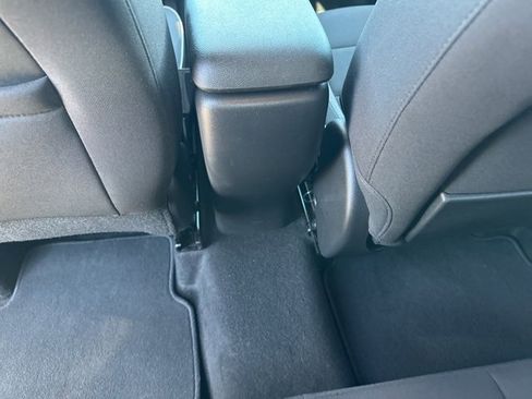 Used 2025 Chevrolet TrailBlazer LT image 33