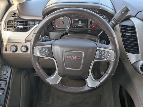 Used 2015 GMC Yukon SLE w/ HD Trailering Package image 19