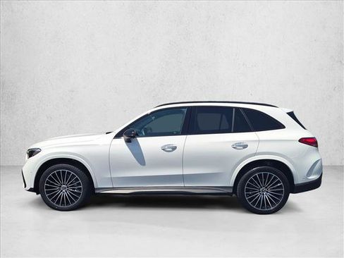 Used 2024 Mercedes-Benz GLC 300 4MATIC image 8