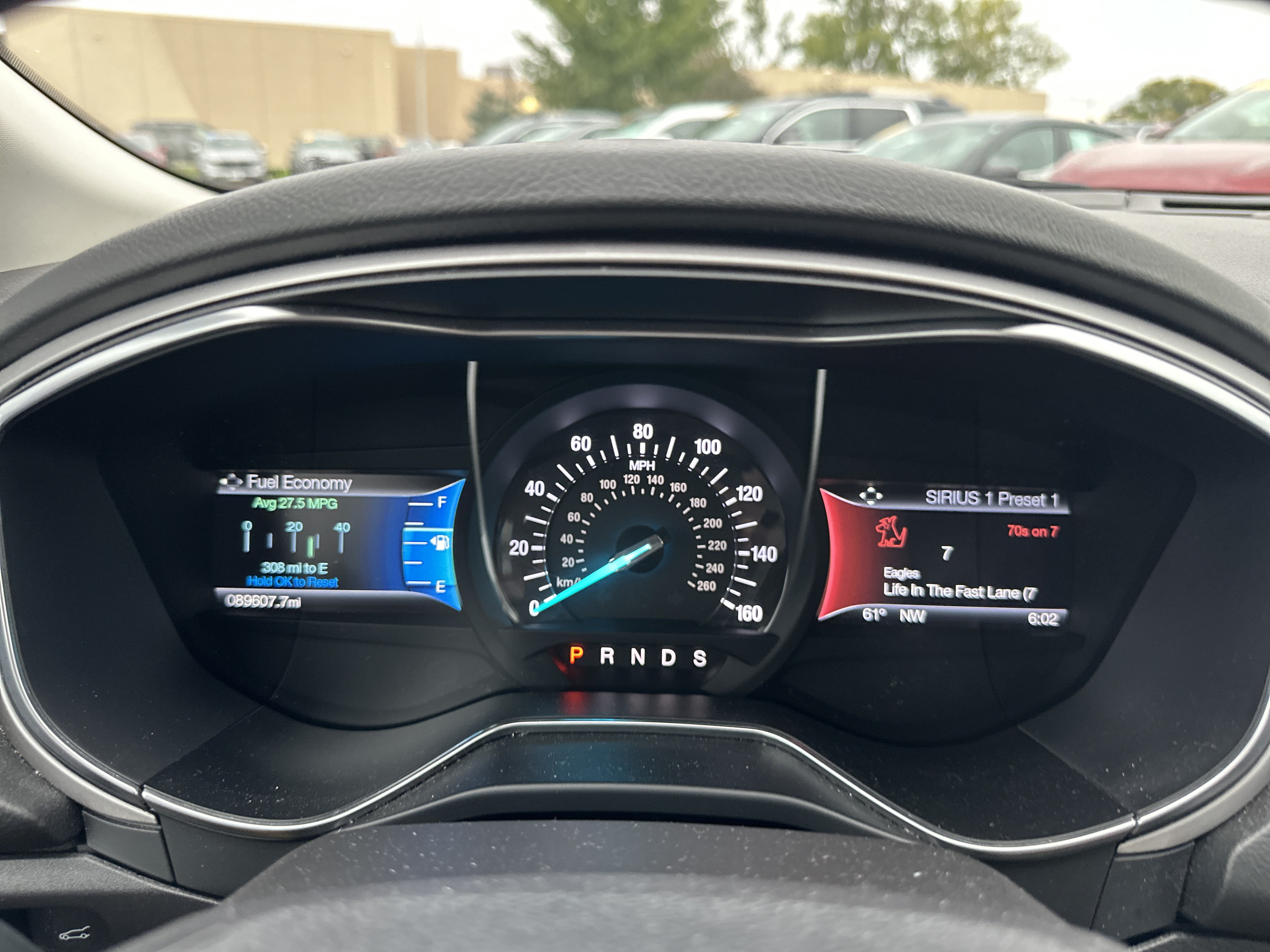 Used 2016 Ford Fusion SE FWD image 25
