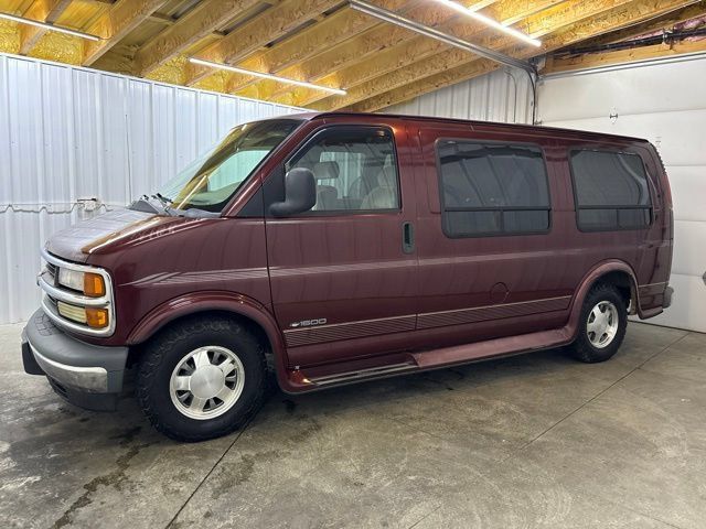 Used 1998 Chevrolet Express 1500 RWD image 4