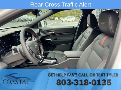 New 2026 Chevrolet Trax RS w/ Sunroof Package FWD image 10
