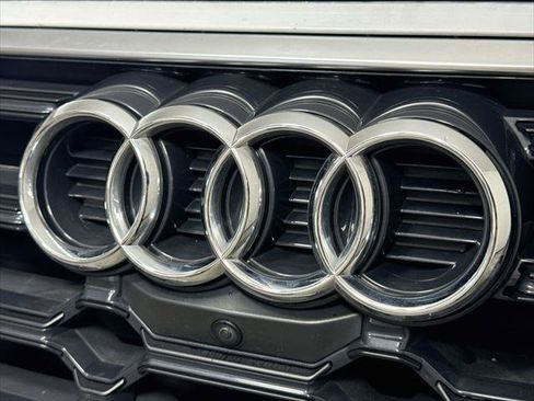 Certified 2023 Audi Q5 2.0T Premium Plus w/ Premium Plus Package AWD/4WD image 31