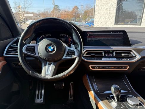 Used 2022 BMW X5 xDrive40i w/ M Sport Package image 8