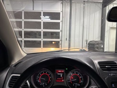 Used 2020 Dodge Journey SE w/ SE Popular Equipment Group image 7