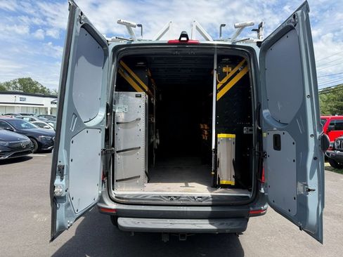Used 2024 Mercedes-Benz Sprinter 2500 image 14
