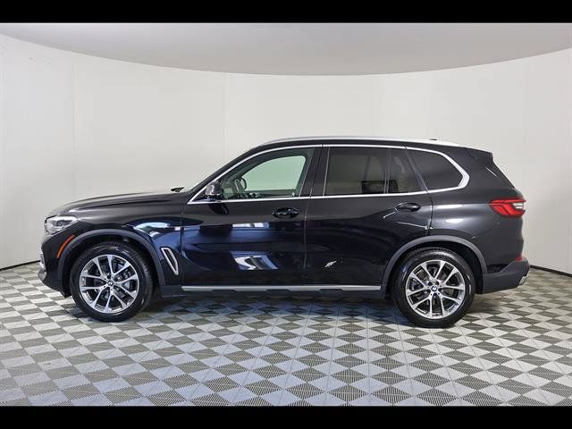 Used 2019 BMW X5 xDrive40i w/ Convenience Package AWD/4WD image 3