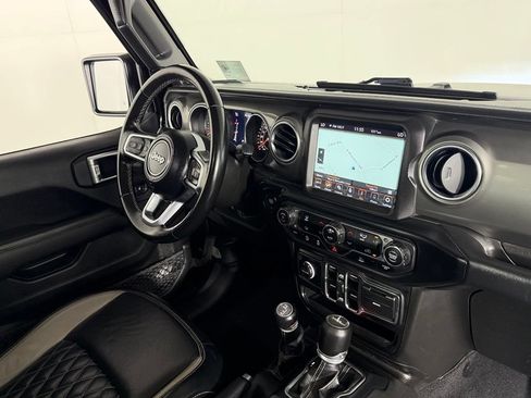 Used 2022 Jeep Gladiator Overland AWD/4WD image 30