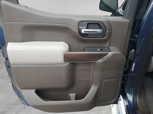 Used 2020 GMC Sierra 1500 SLT image 17