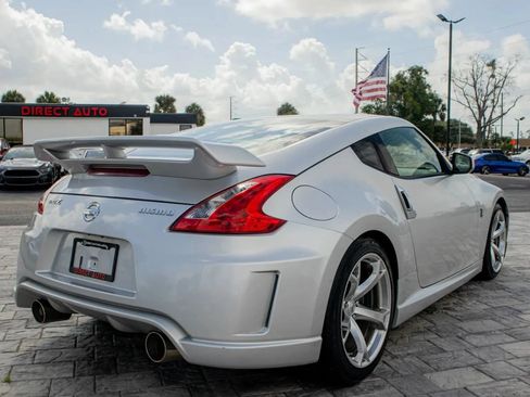 Used 2009 Nissan 370Z NISMO RWD image 7