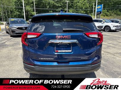 Used 2022 GMC Terrain SLE w/ LPO, Floor Liner Package