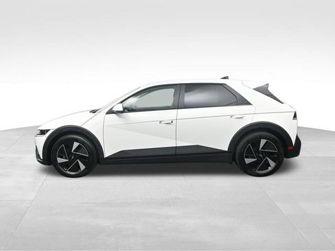 New 2026 Hyundai Ioniq 5 SEL AWD/4WD image 5