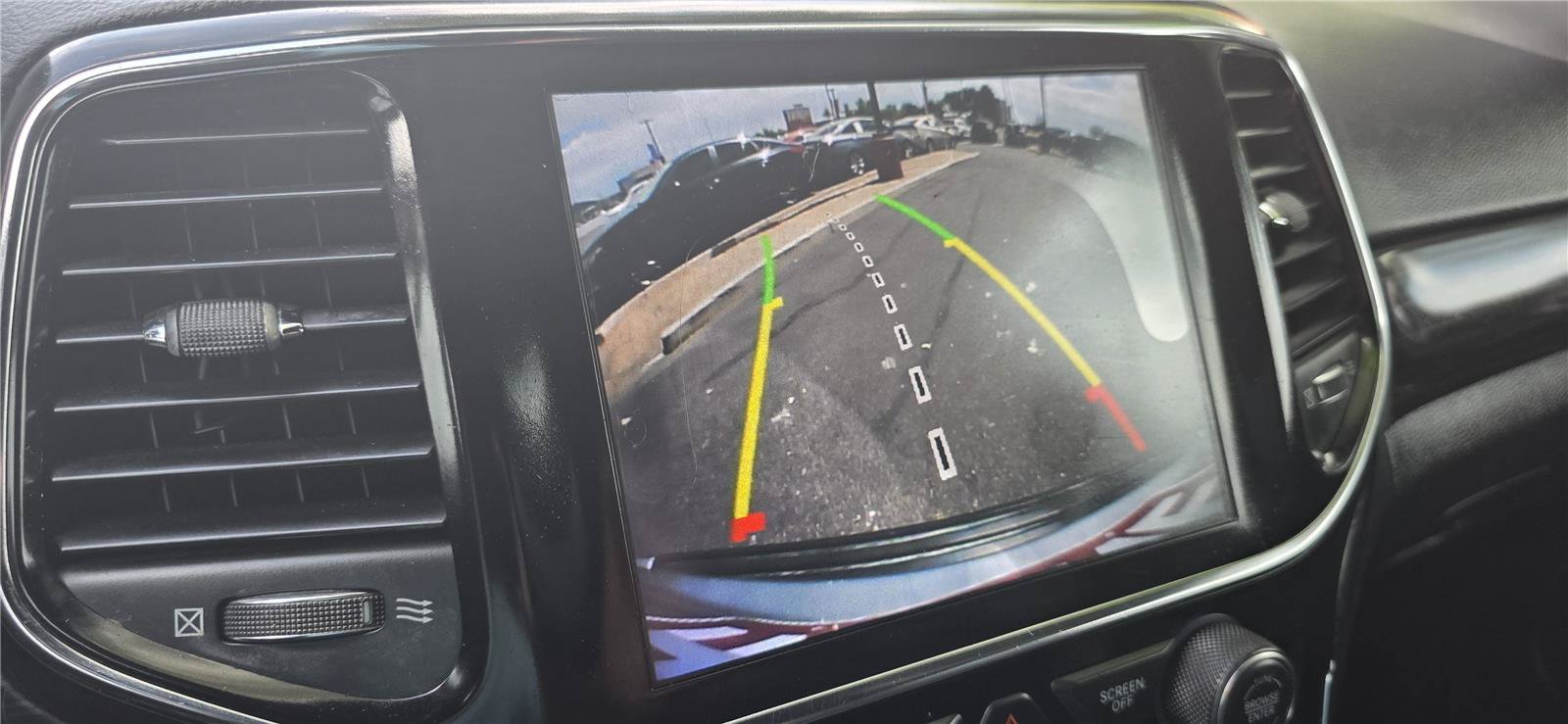 Used 2020 Jeep Grand Cherokee Altitude AWD/4WD image 21
