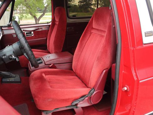 Used 1991 Chevrolet Blazer 4WD image 7