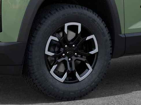 New 2026 Chevrolet Equinox ACTIV w/ Convenience Package III image 33