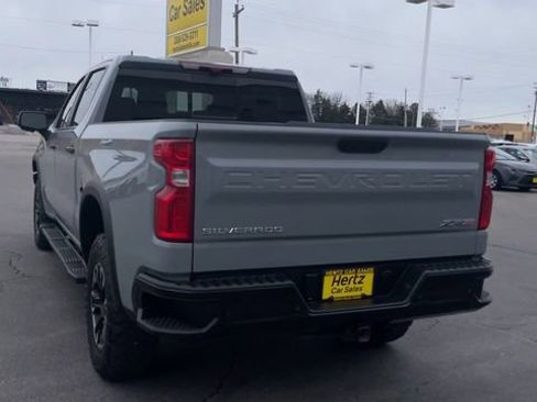 Used 2024 Chevrolet Silverado 1500 ZR2 w/ Technology Package image 8