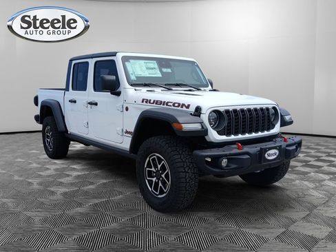 New 2025 Jeep Gladiator Rubicon w/ Convenience Group image 7