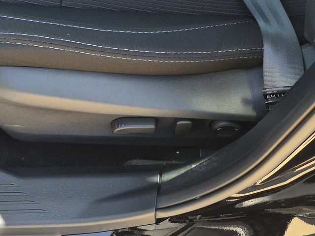 Certified 2025 Subaru Legacy Premium AWD/4WD image 19