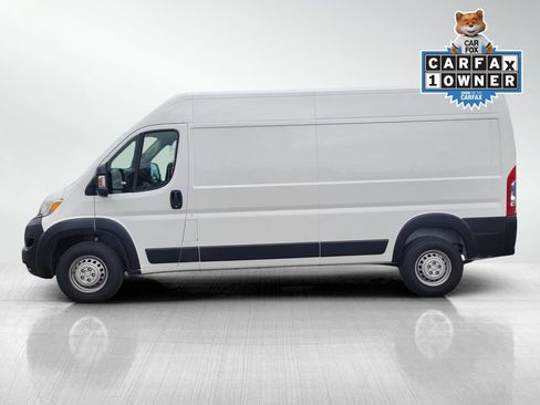 Used 2025 RAM ProMaster 2500 w/ Convenience Group FWD image 7