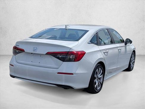 Certified 2023 Honda Civic LX image 5