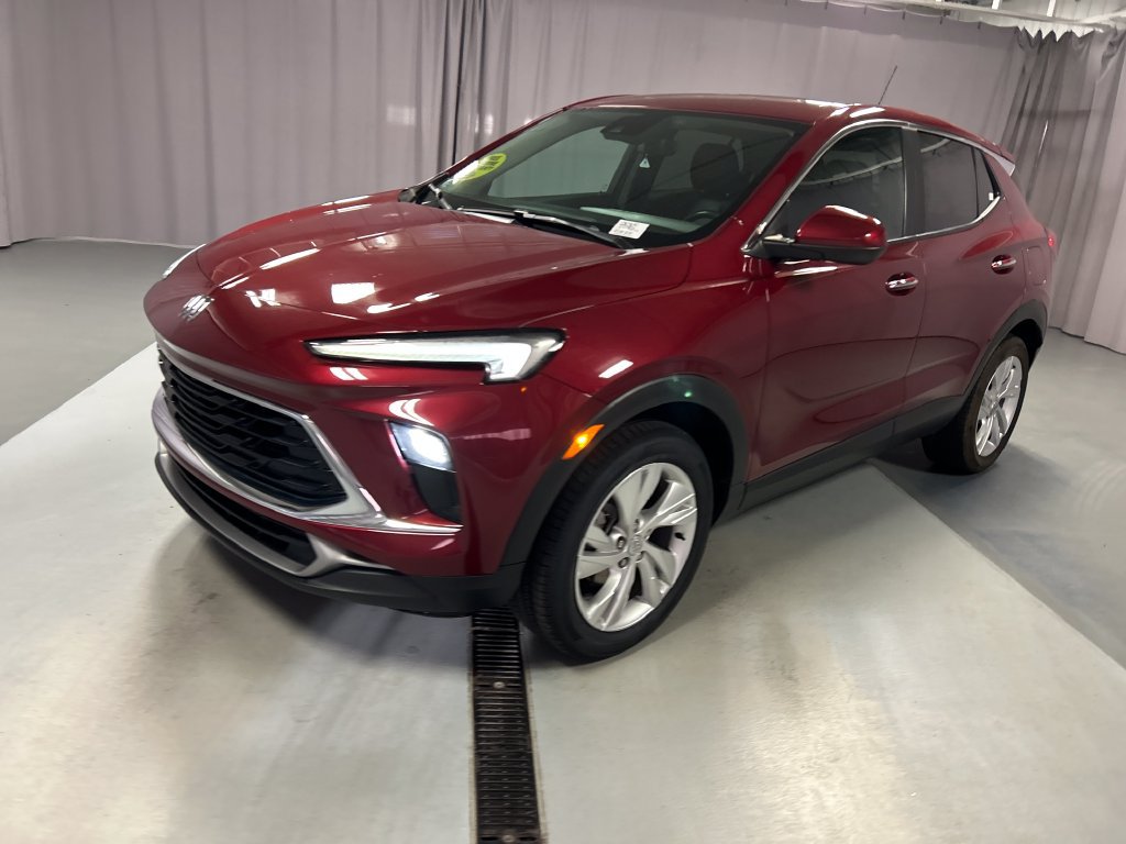 Used 2024 Buick Encore GX Preferred FWD image 3