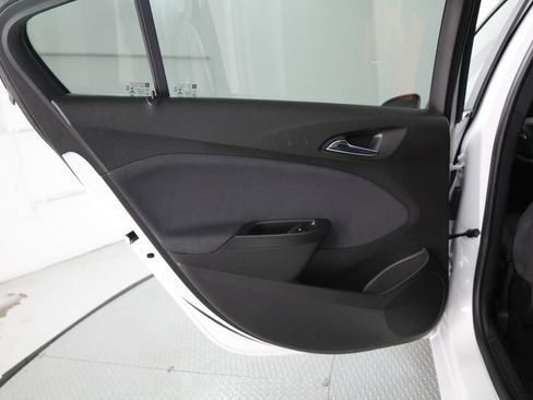 Used 2017 Chevrolet Cruze LT w/ Convenience Package FWD image 34