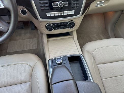 Used 2013 Mercedes-Benz ML 350 4MATIC image 24