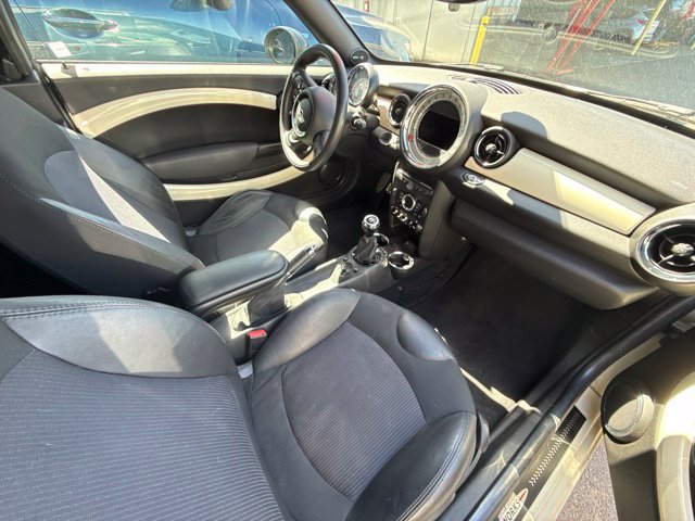 Used 2014 MINI Cooper Roadster S FWD image 4
