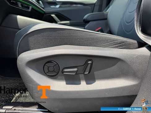 Used 2025 Volkswagen Tiguan SE R-Line AWD/4WD image 19