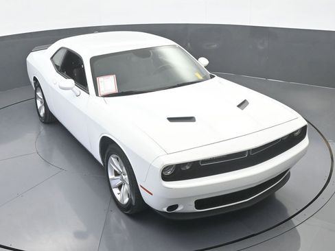 Used 2023 Dodge Challenger SXT image 47