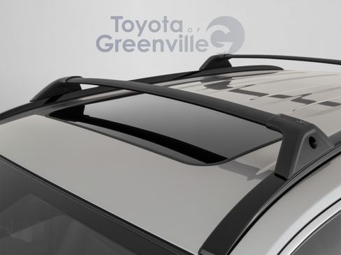 Used 2020 Toyota RAV4 LE FWD image 60