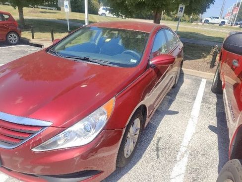 Used 2014 Hyundai Sonata GLS FWD image 3