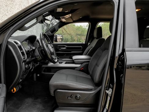 Used 2024 RAM 1500 Big Horn AWD/4WD image 4