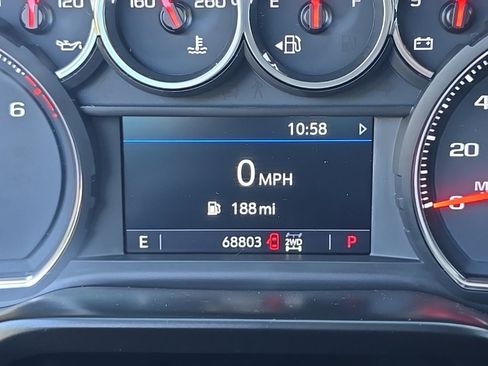 Used 2021 Chevrolet Silverado 1500 RST image 12