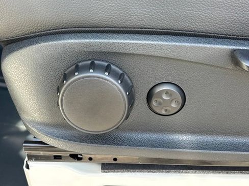 Used 2025 Mercedes-Benz Sprinter 2500 image 16