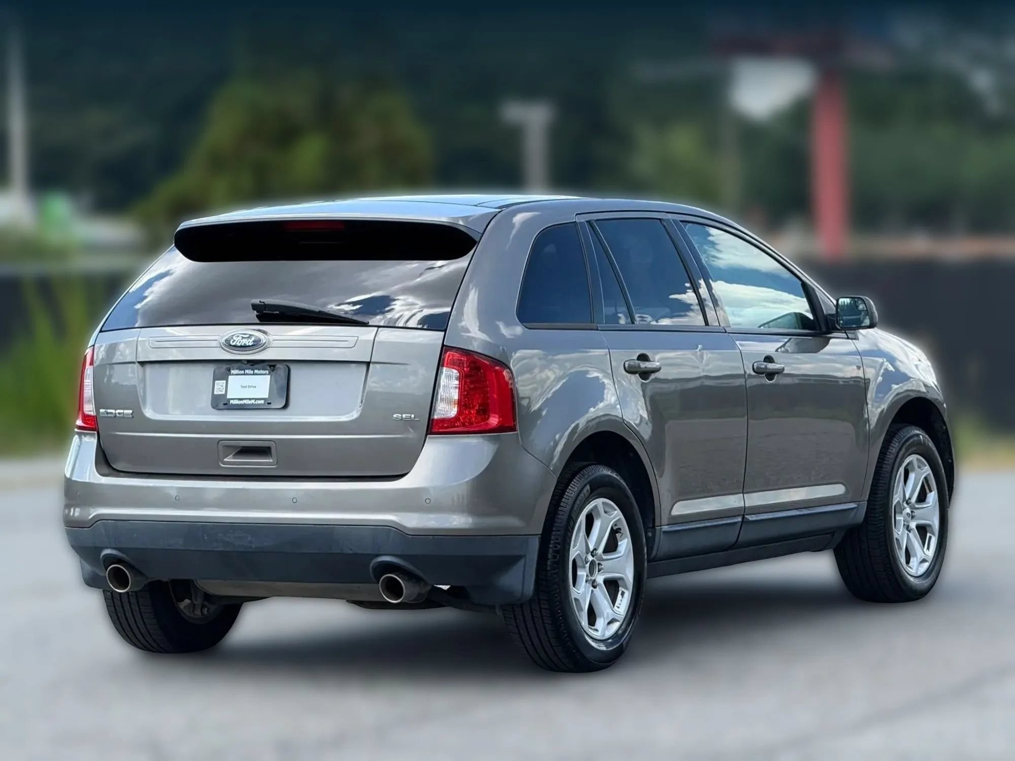 Used 2013 Ford Edge SEL FWD image 9
