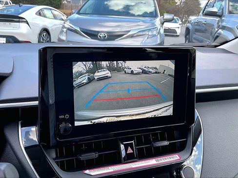 Certified 2023 Toyota Corolla LE image 25