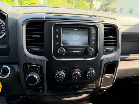 Used 2017 RAM 1500 Express w/ Black Ram 1500 Express Group AWD/4WD image 14