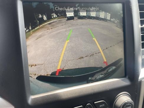 Used 2016 RAM 1500 Big Horn RWD image 20