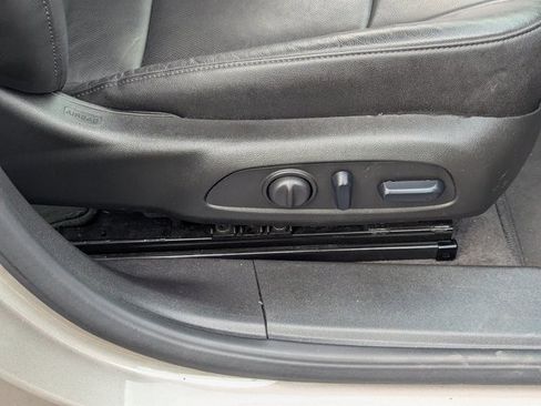 Used 2024 Chevrolet Malibu LT image 33