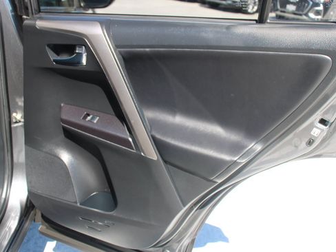 Used 2017 Toyota RAV4 XLE w/ All Weather Liner Package FWD image 15